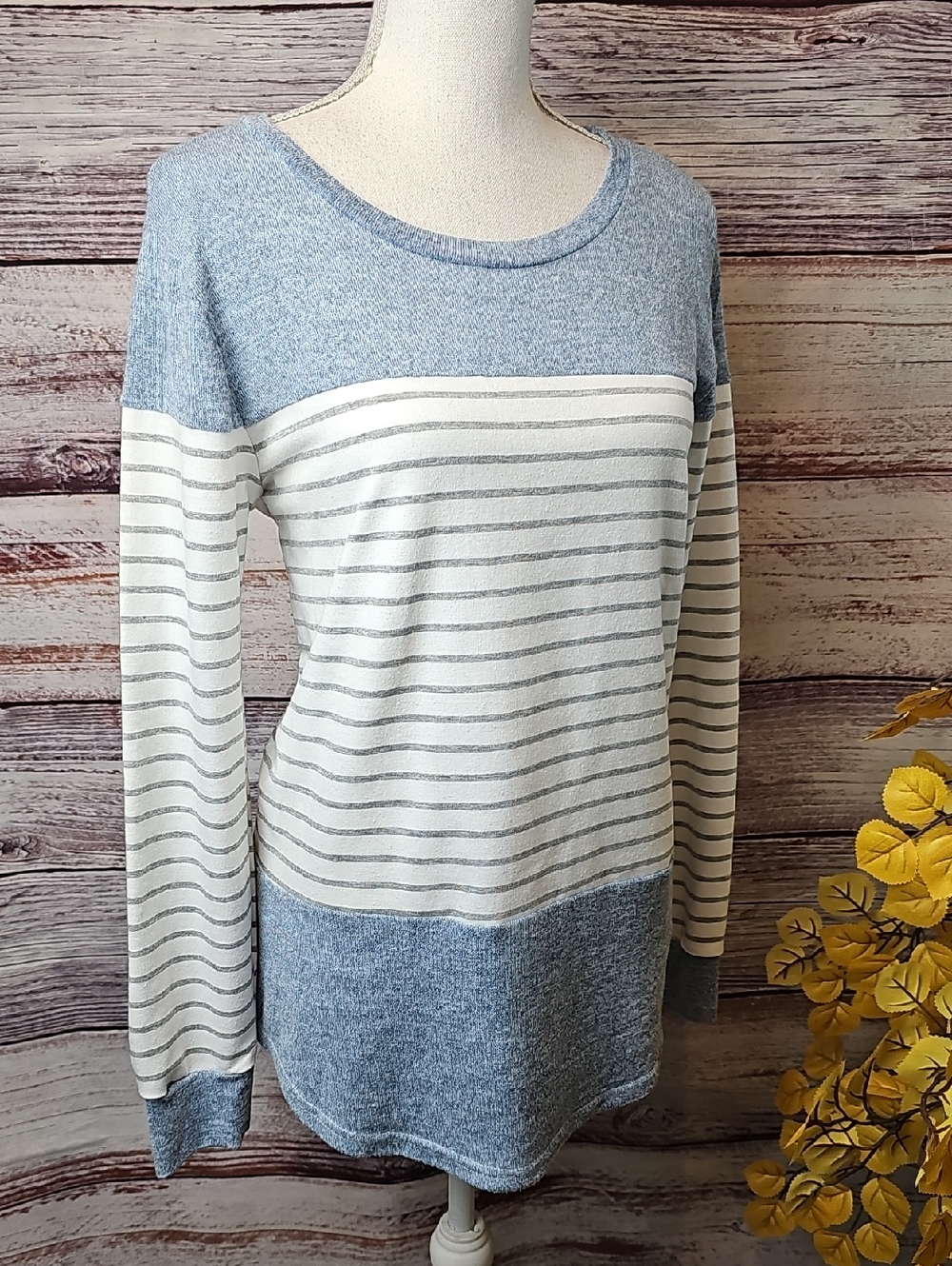 VEMVAN BLUE/GREY JEATHER COLOR BLOCK LONG SLEEVE LIGHTWEIGHT PULLOVER TUNIC TOP